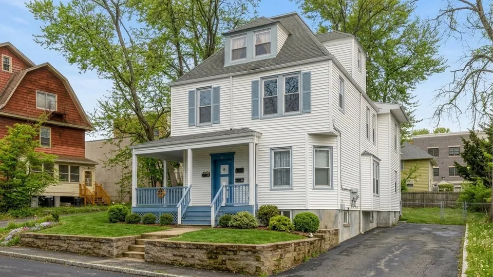 15 Lakeview Pl, Verona, New Jersey